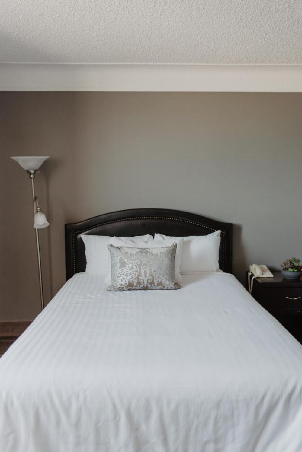 Room image 2