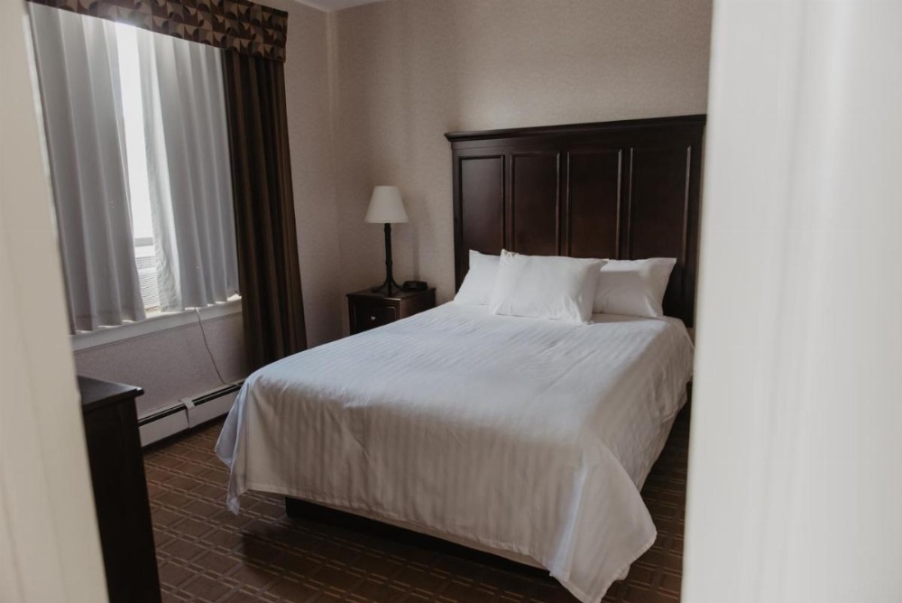 Room image 4