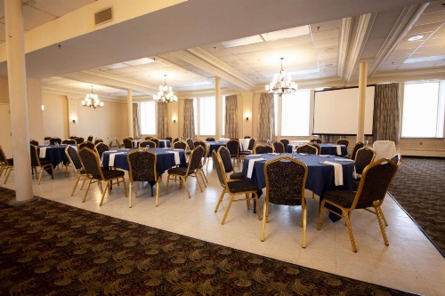 Prince Arthur Waterfront Hotel & Suites image 22