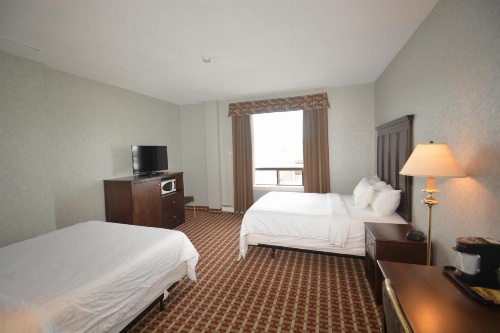Prince Arthur Waterfront Hotel & Suites image 43